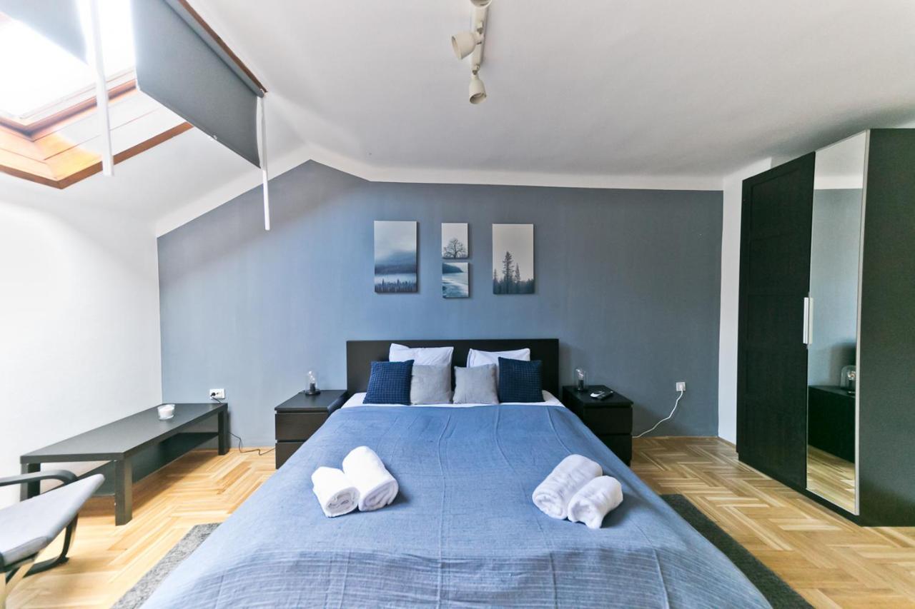 Dob Duplex Apartment Budapest Ngoại thất bức ảnh